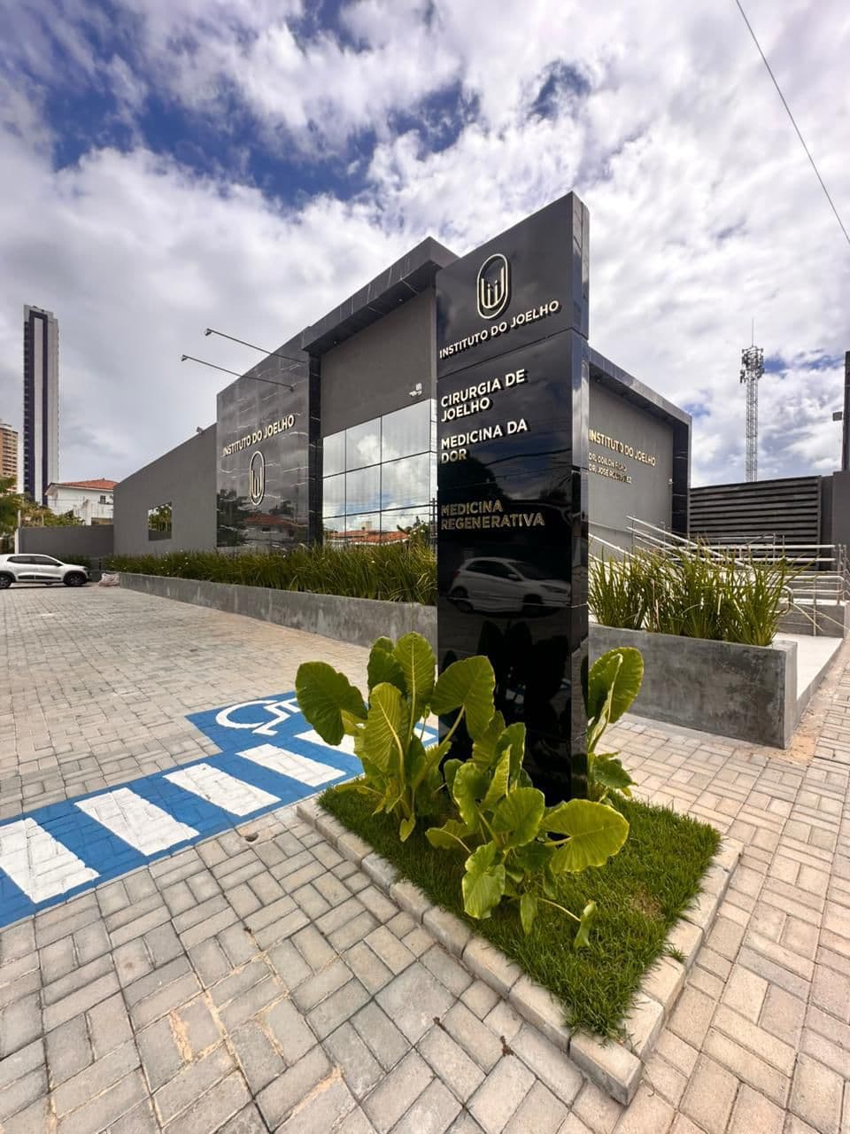 Fachada INSTITUTO DO JOELHO